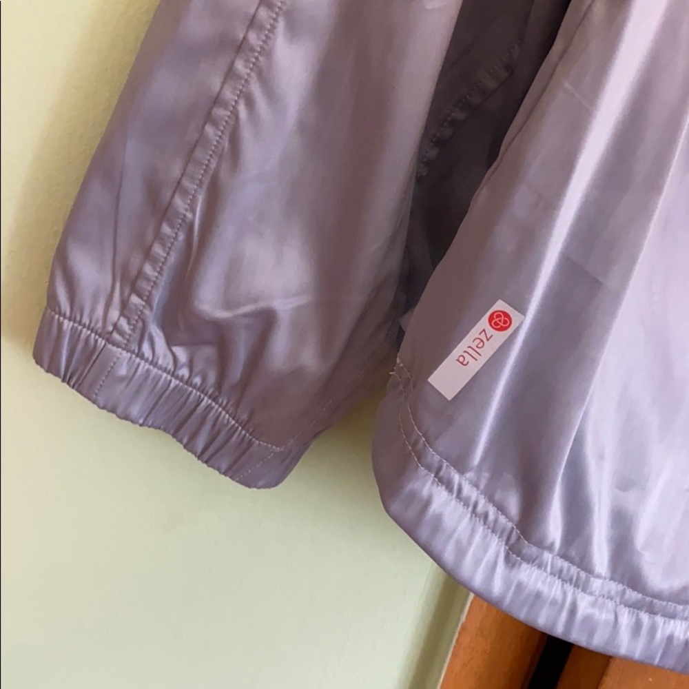 Zella Jacket size L - Picture 7 of 7